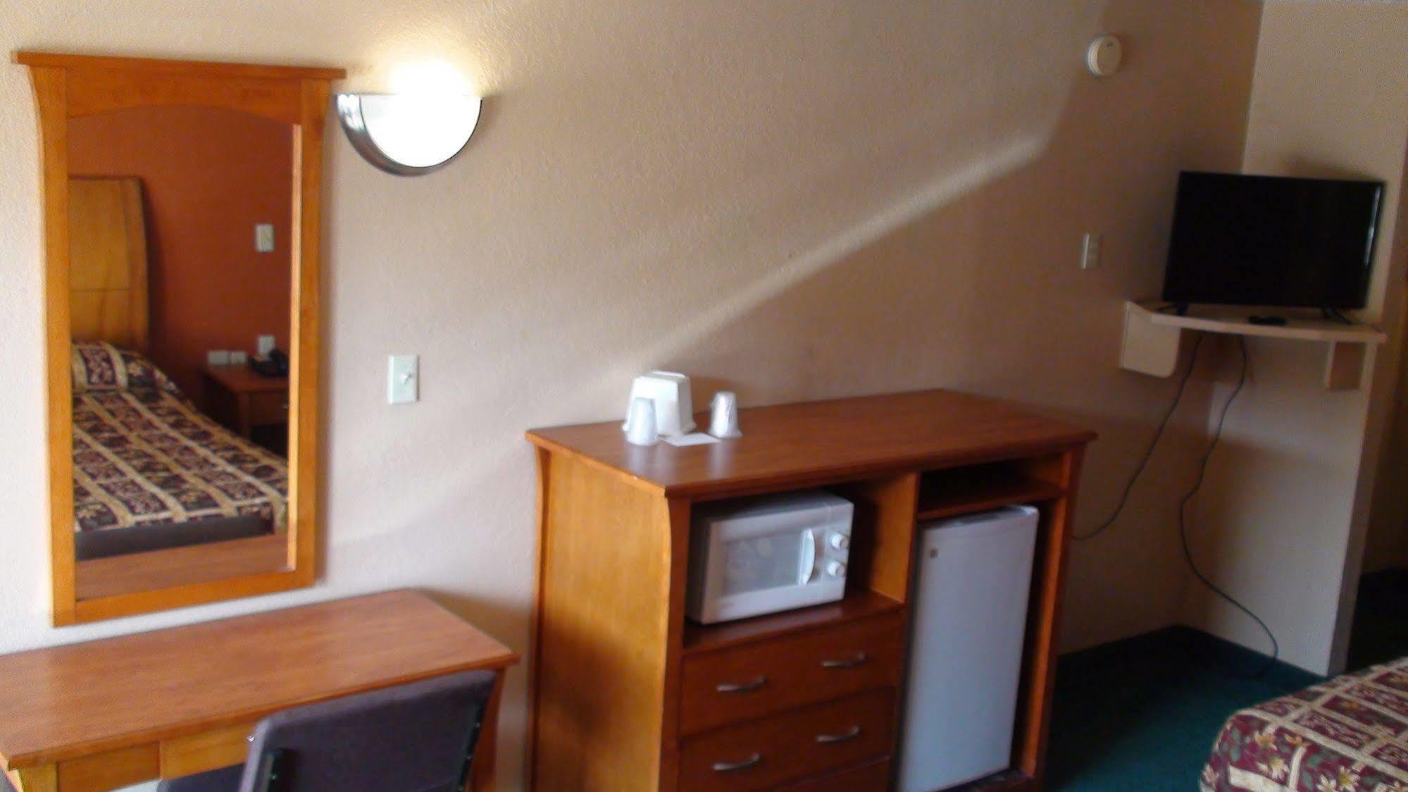 Oyo Hotel